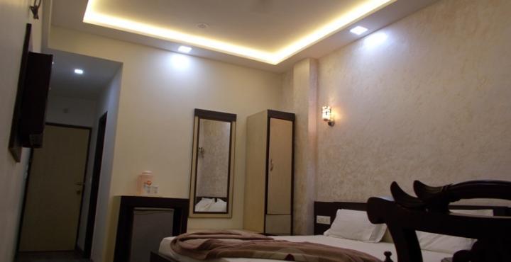 Hotel Ashish Palace Агра Екстериор снимка